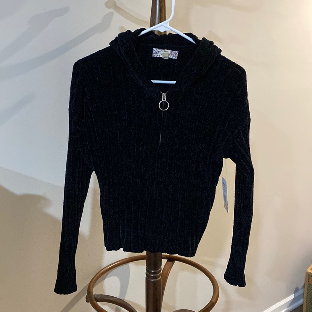 NWT Pink Republic sweater